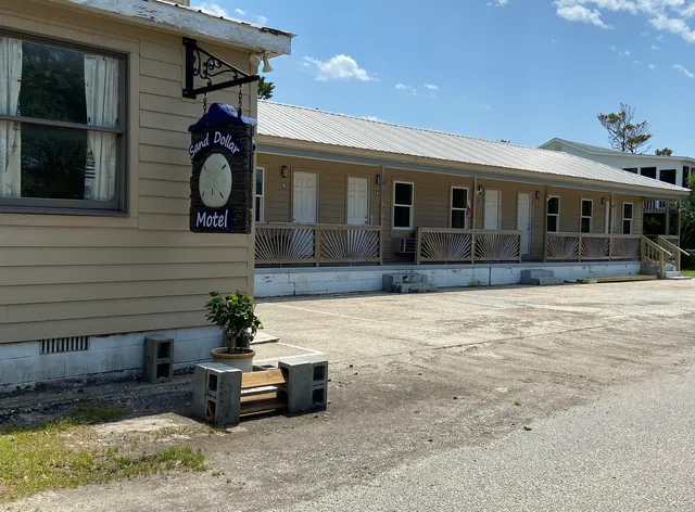 Sand Dollar Motel of Ocracoke