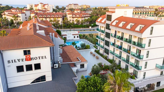 Silver Hotel