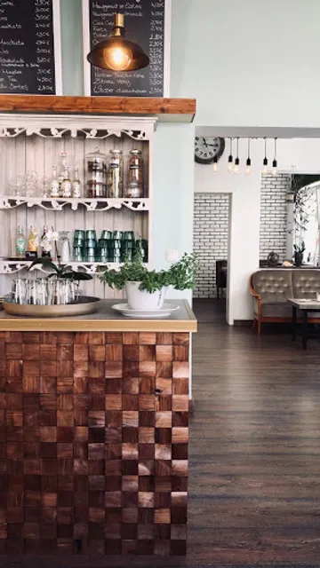 BRICKS — coffee with friends - Hanau