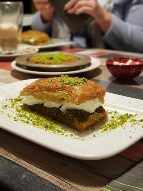 N'fes Baklava & Cafe