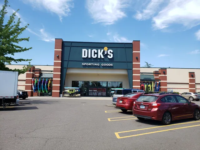 DICK'S Sporting Goods