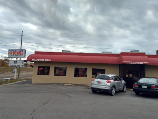 Bryant Town Donuts