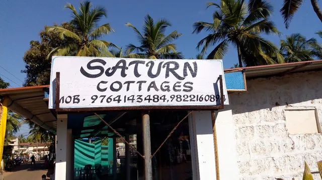 Saturn Cottages