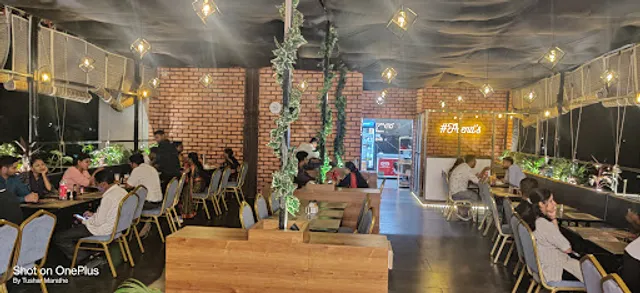 SkyDine cafe by BL PALACE | Food Café In Pachora | Food cafe in Jalgaon | family restaurant in Jalgaon