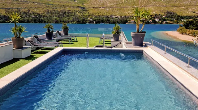 Apartments Holidays Roko