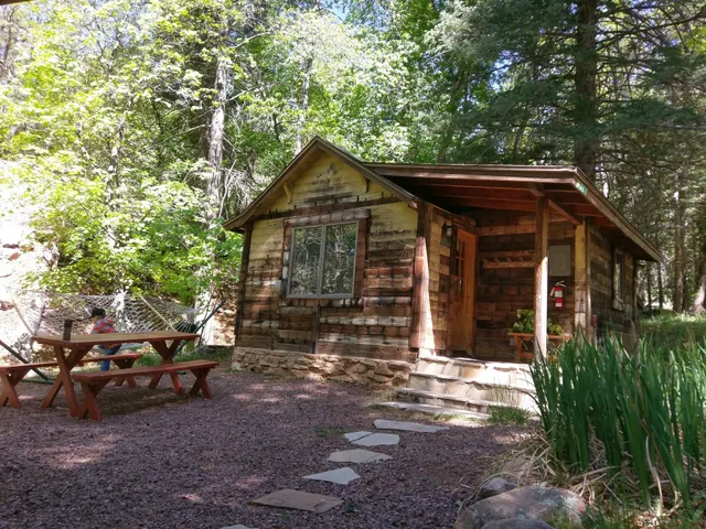 Mountain Ridge Cabins