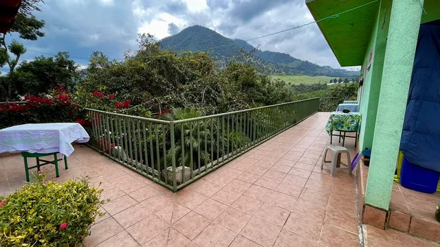 Casa Chapina Francesa