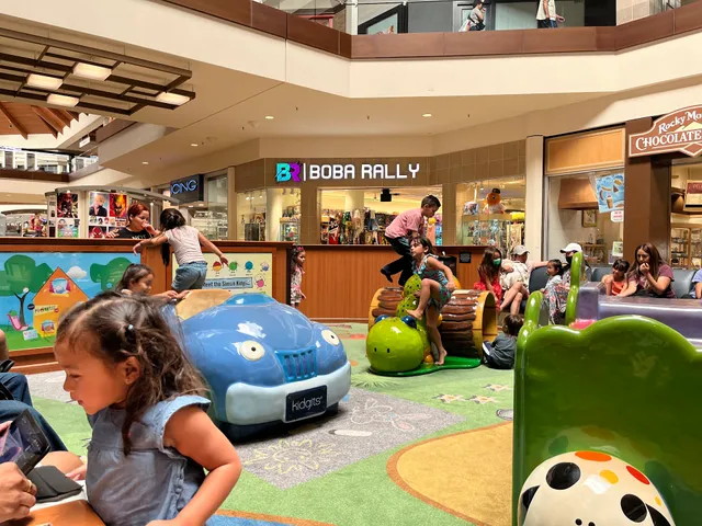 Brea Mall Play Area