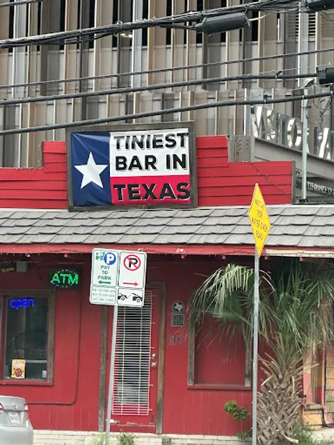 Tiniest Bar In Texas