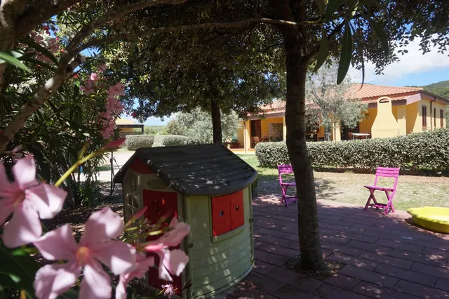 Rosanna House in Bombarde Beach