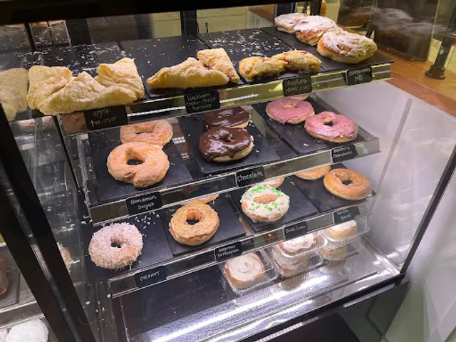 Auntie Ruth's Doughnuts & Pretzels