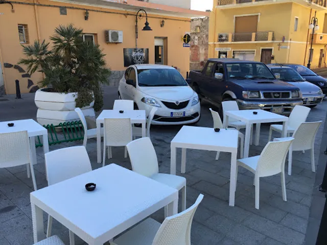 Be Strong - Drink & Food