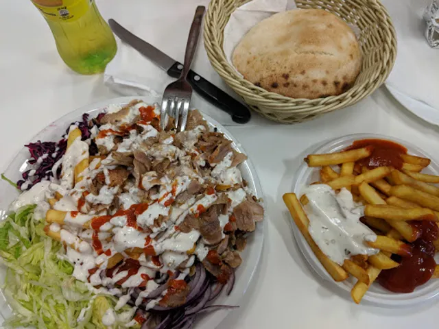 Istanbul Mamo Kebap