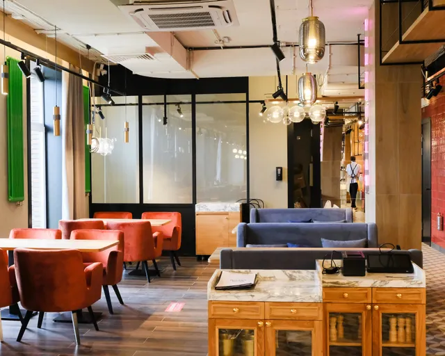 Семейный ресторан Bistro Pizzateca 9/8 Кудрово | Итальянский и Азиатский ресторан в Кудрово | Пицца в подарок