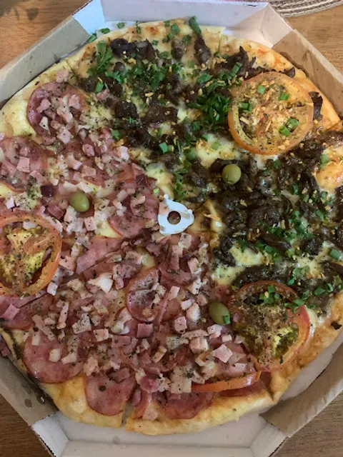 La Casa Pizza