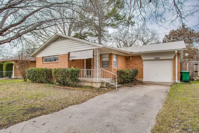 The Mauelshagen Group with EXP Realty