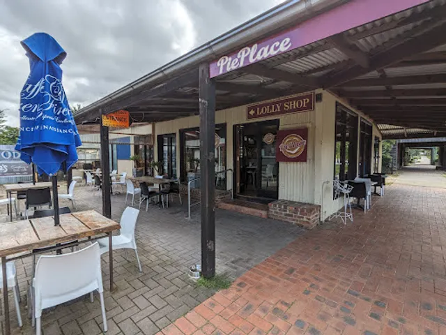 Nerson's PiePlace & Takeaway