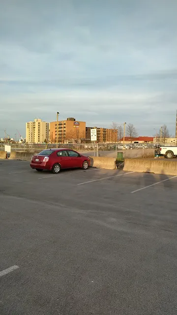 Niagara Municipal Parking