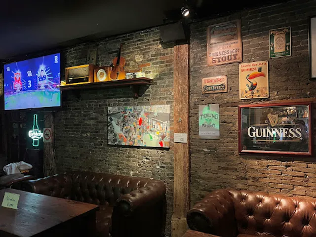 The Blarney Stone Irish Pub