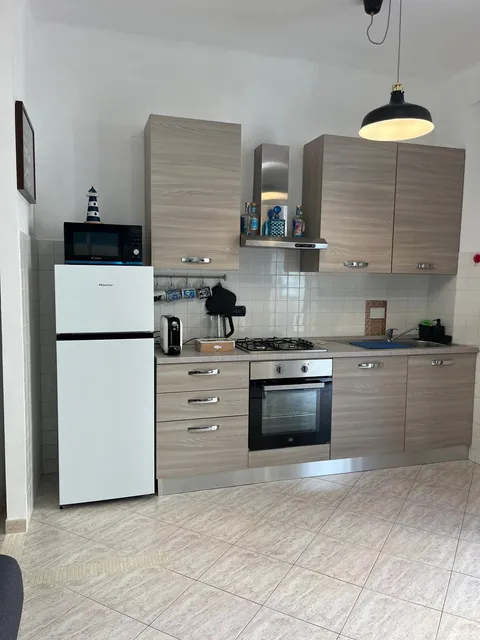 La Casa di Ele, La Spezia