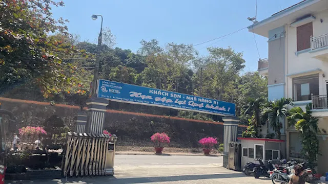 Nhà Hàng Khách Sạn A1