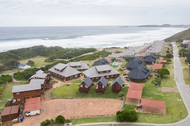 Brenton On Sea Cottages