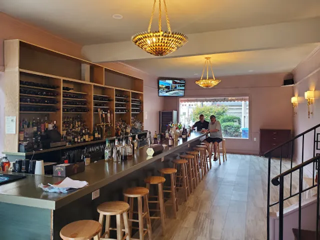 Bread & Circuses Bistro & Bar