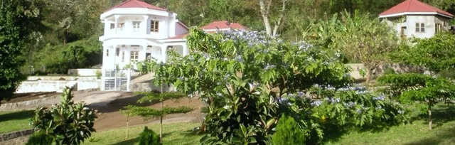 Suye Hill Mini Lodge