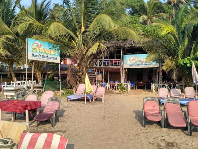 Mango Tree Bar & Restaurant