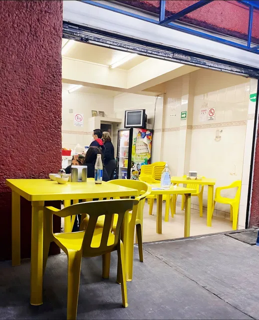 Antojitos Mexicanos Uxmal