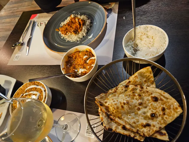 Maaya Indian Restaurant