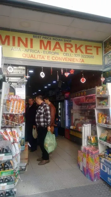 INDIAN MARKET BARI