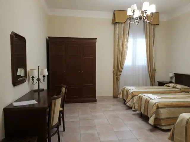 Casa di Accoglienza e Centro di Spiritualità "Pace e Bene"