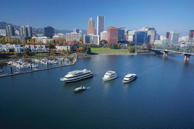 Portland Spirit Office & Caruthers Landing Dock