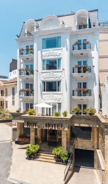 Hotel Roy Dala