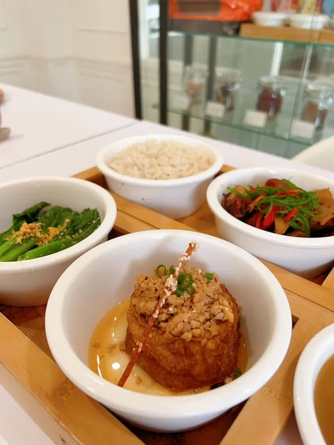 Quisine Confinement Food Delivery (营养月子餐外送服务)