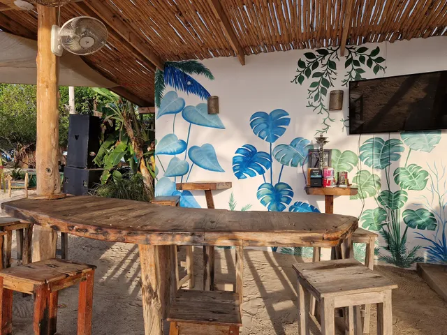 MAISHA BEACH Seafood & Cocktails