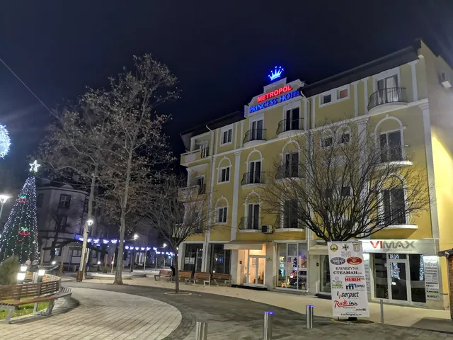 Metropol Princess Hotel