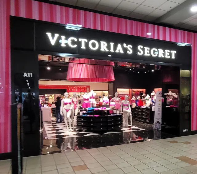 Victoria's Secret & PINK