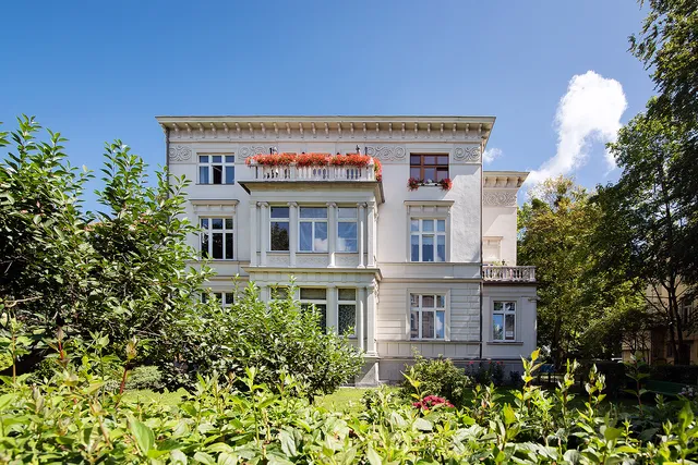 Agencja nieruchomości Sopot NABA HOUSE biuro sprzedaż