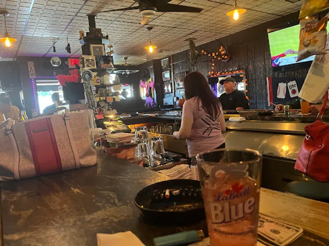 Crossroads Hotel and Bar