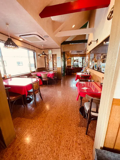 Pasta & Pizza House Akira