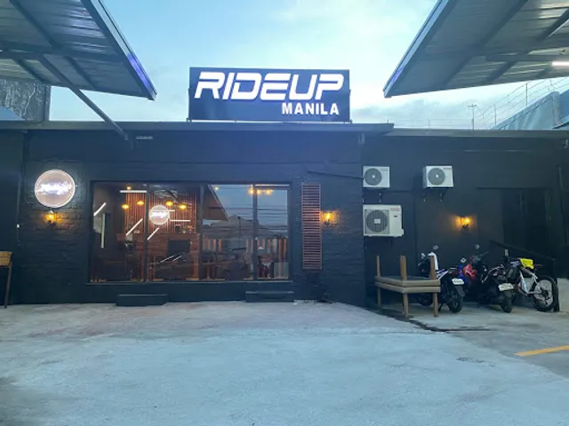 Matty's Cafe - BF President's Avenue