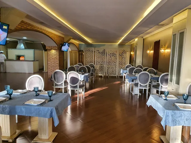 DUNYO KAFE & RESTORAN