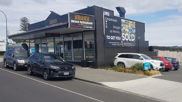 iMAXX Indian Restaurant & BAR