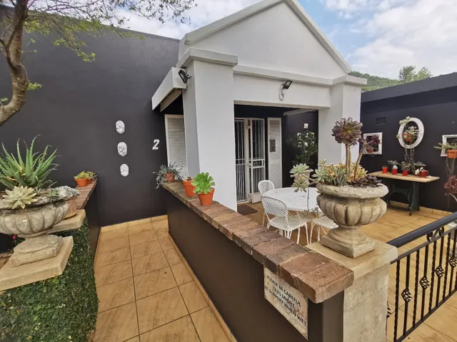 At 98 on Lynburn Guest House