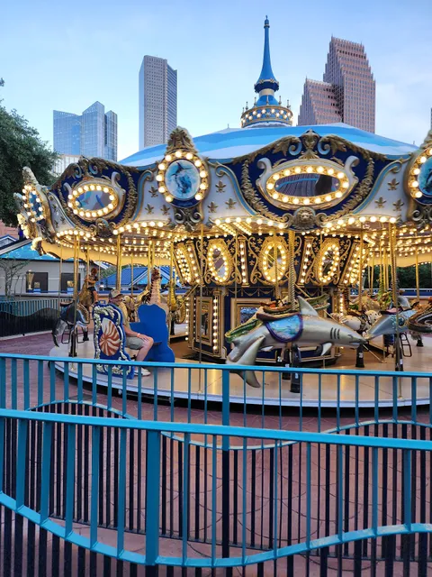Aqua Carousel