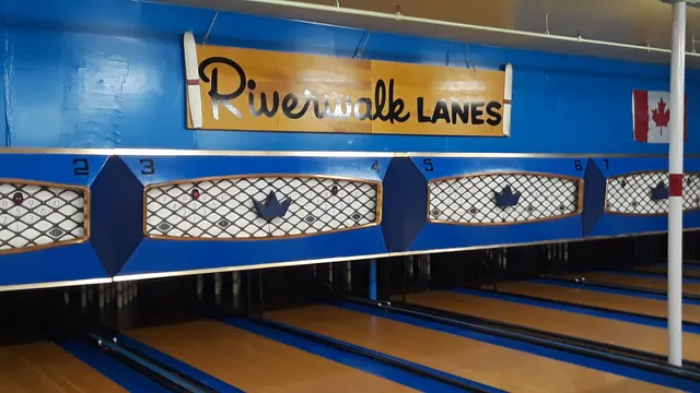 Riverwalk Lanes