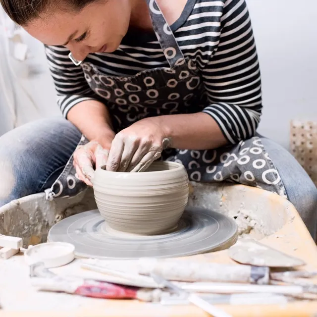 Golem Designs – Pottery Classes & Art Therapy