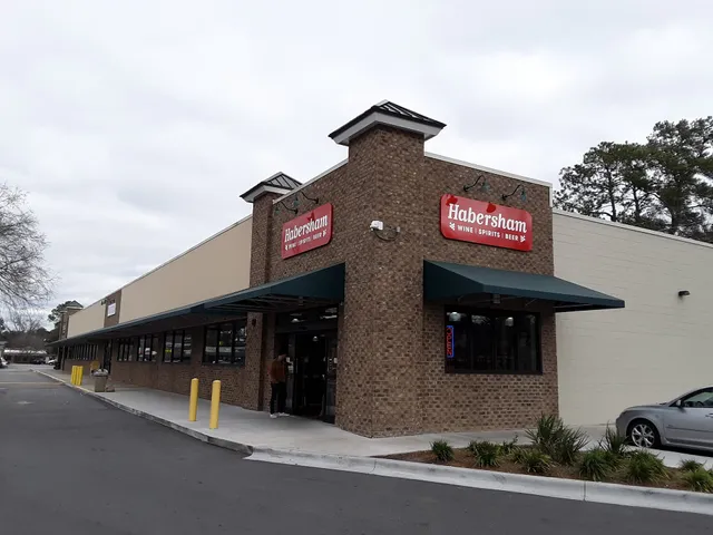 Habersham Shopping Center